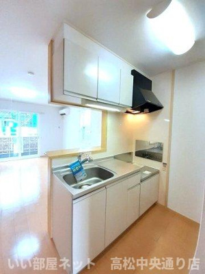 【キッチン】 | キャッツコート鶴市