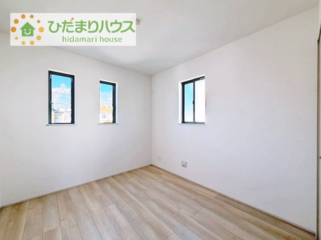 【洋室】 | 守谷市薬師台7丁目16番　新築戸建　A号棟 | 木の温もりがやさしいフローリング♪