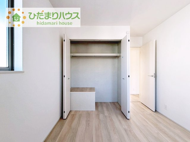 【収納】 | 守谷市薬師台7丁目16番　新築戸建　A号棟 | ハンガーパイプ付でお洋服の出し入れもラクラクです！