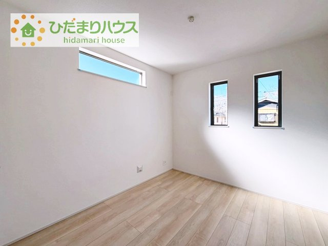 【洋室】 | 守谷市薬師台7丁目16番　新築戸建　A号棟 | 机にベットを置けば子供部屋の完成です！