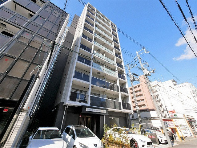 エスリード南森町ラグシスの外観