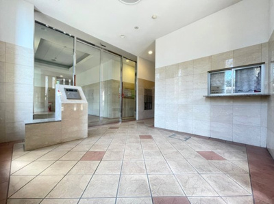 【エントランス】 | パークビュー緑地公園