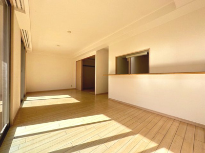 【居間・リビング】 | パークビュー緑地公園