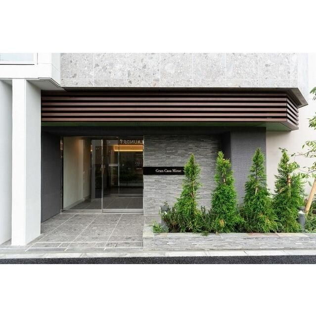 グランカーサ瑞江のエントランス