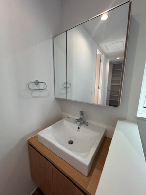 【洗面所】 | セキュレア西川田町24号棟 | 2F洗面台