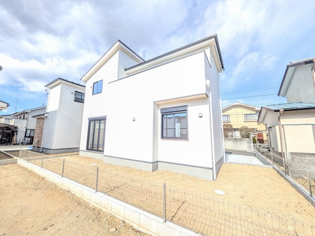 八王子市　めじろ台　新築一戸建て　１４期の外観|～めじろ台駅徒歩9分　2台駐車可能～