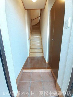 【玄関】 | プランタンフルールＢ