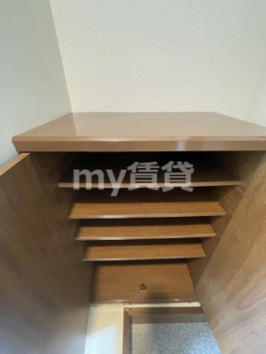 【玄関】 | ロジュマン大裕