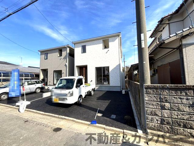 クレイドルガーデン伊予市下吾川第6　2号棟(全2棟)　伊予市下吾川の新築分譲戸建の前面道路含む現地写真|前面道路含む現地写真です