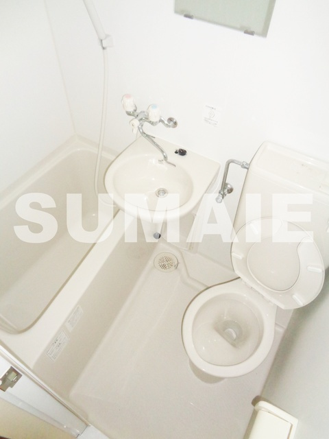 ウエストインパート１０の浴室|三点ユニットバスです☆