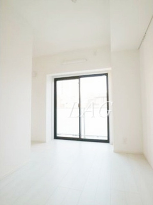 【居間・リビング】 | マノワール西麻布 | 洋室のお部屋です。