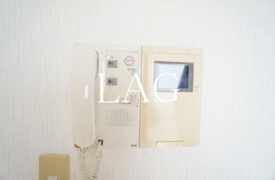 【セキュリティ】 | ガーデンテラス南麻布 | モニターつきインターホンです。