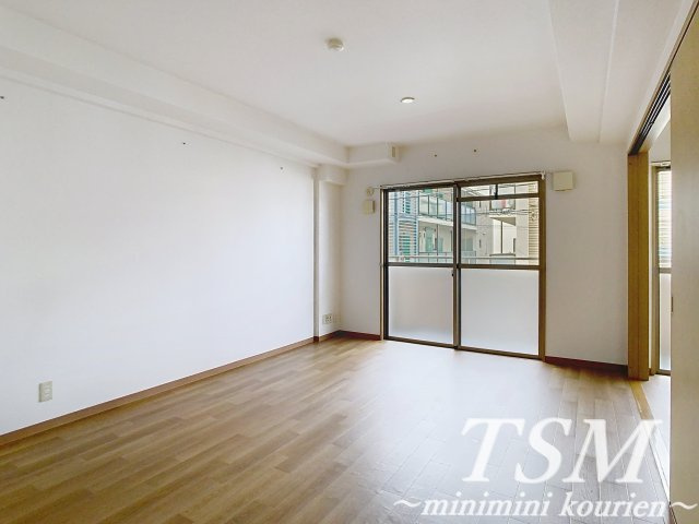 パレビバスの居間・リビング