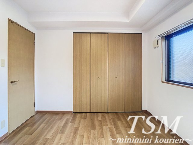 パレビバスの洋室