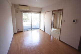 【居間・リビング】 | ハイマート第3聖蹟桜ヶ丘