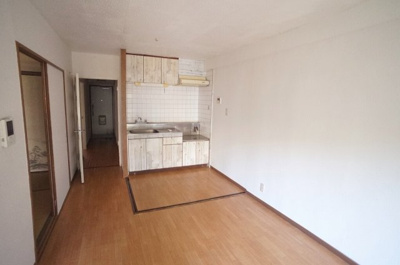 【居間・リビング】 | ハイマート第3聖蹟桜ヶ丘