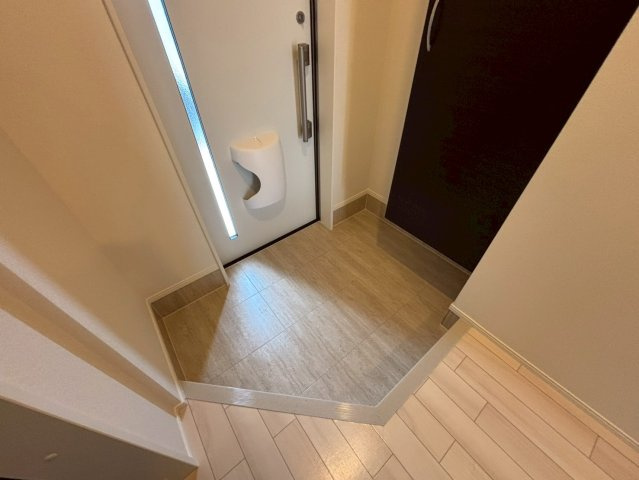 メゾンモンレーヴの玄関