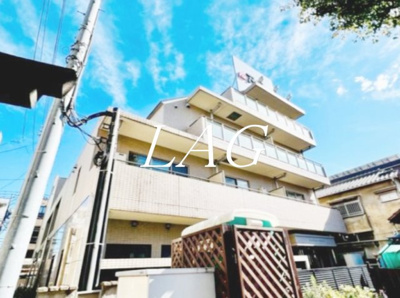 【外観】 | アイトー・ロワイヤル青横 | 外観です。