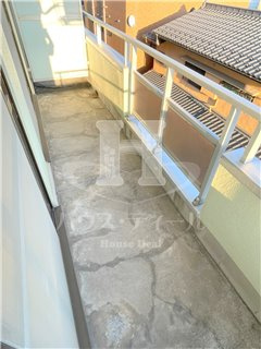 【バルコニー】 | メゾン長栄Ⅱ | 暖かな日差しのふりそそぐバルコニー