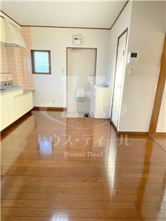 【居間・リビング】 | メゾン長栄Ⅱ | 居間です