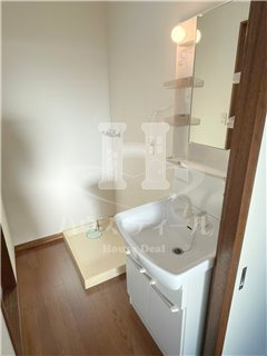 【洗面所】 | メゾン長栄Ⅱ | 脱衣スペースもあります