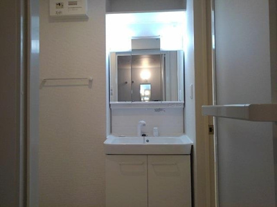 【洗面所】 | シャルム・ソレイユ