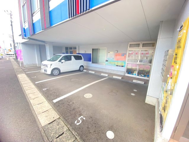 アートオン東刈谷Ⅱの駐車場