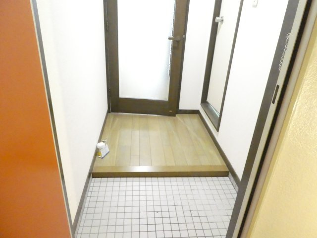 ラ・ロッカの玄関