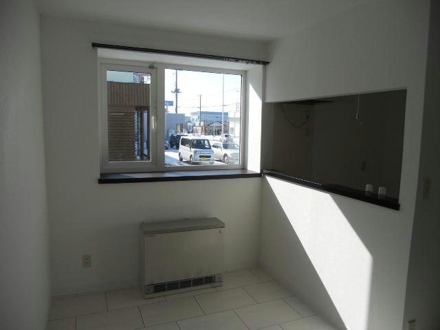 レディパーパスコアの居間・リビング