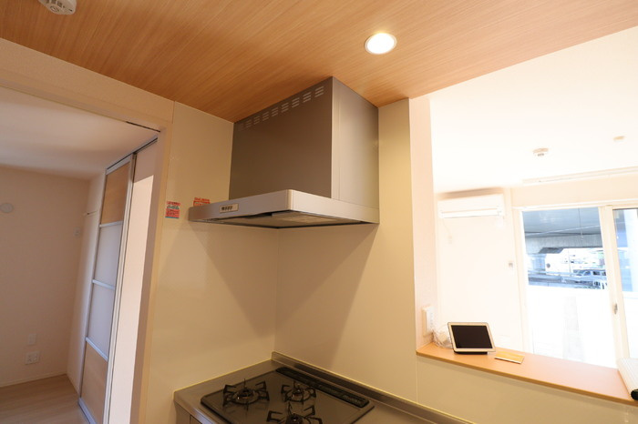 川崎市多摩区宿河原６丁目のアパートのキッチン