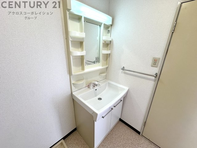 洗髪洗面化粧台付き♪