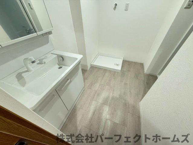 ベル・アーバニティ樟葉の洗面所|脱衣スペースもあります