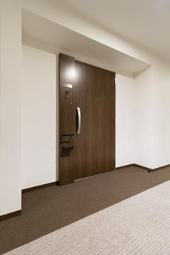 プレノ清澄庭園の玄関