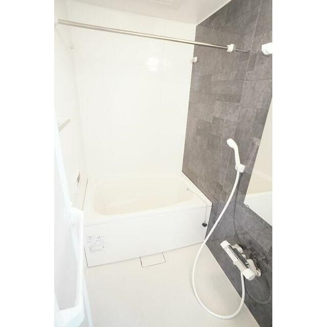 ＢＥＬＬＥ ＥＫＡＴＥＲＩＮＡの浴室