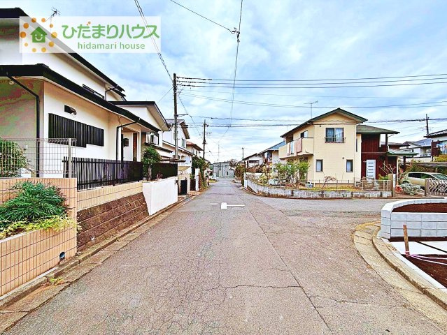 【前面道路含む現地写真】 | 牛久市田宮町27期　新築戸建 | たっぷりの陽光と心地よい風が舞い込む住まい♪