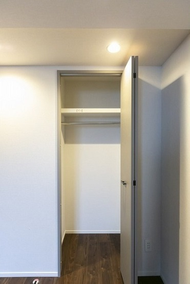 豊島区巣鴨３丁目の賃貸マンションのその他|クローゼット