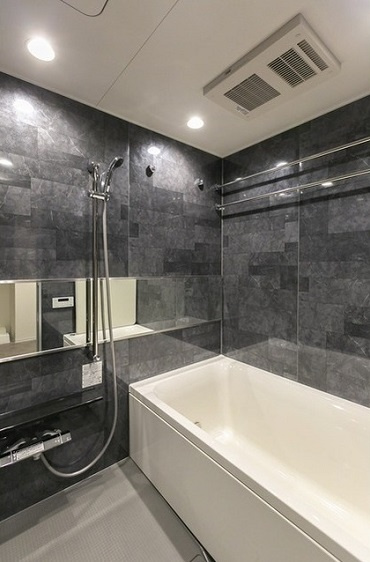 豊島区巣鴨３丁目の賃貸マンションの浴室