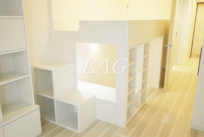 【居間・リビング】 | エルスタンザ舟渡 | 洋室のお部屋です。