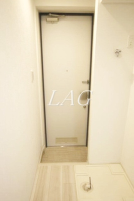 【玄関】 | エルスタンザ舟渡 | 玄関です。