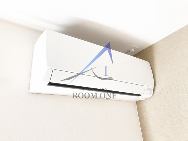 ウイングコート