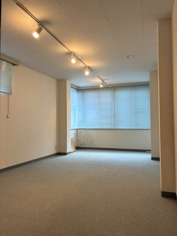 第二吉山ビルの内装