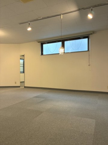 第二吉山ビルの内装