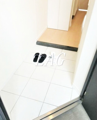 【玄関】 | ル・リオン牛込柳町 | 玄関です。