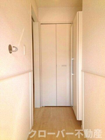 レーヴ　ルフレの玄関