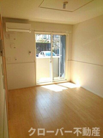 レーヴ　ルフレの洋室