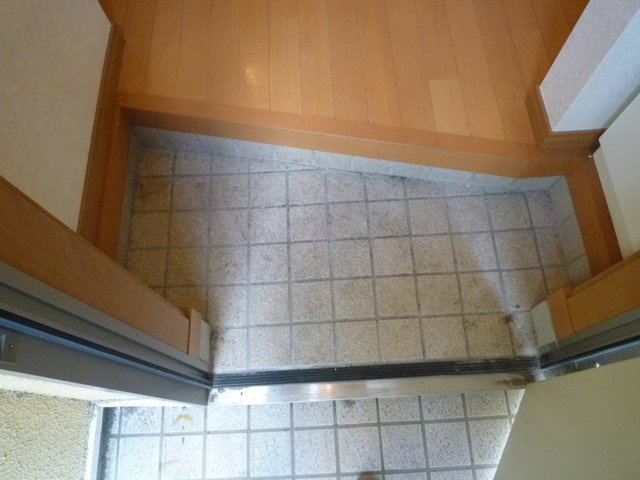 フォートリーの玄関