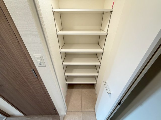 D.Clarest本庄東FJREの収納