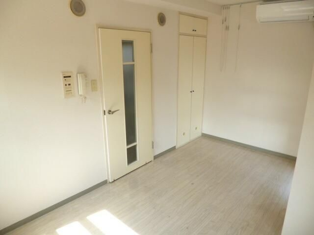 スカイコート新宿第５の寝室