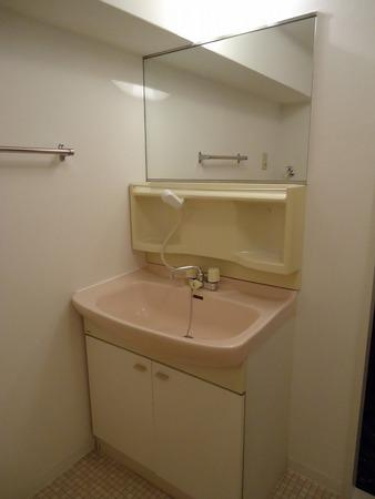 グローリーヨシダの内装