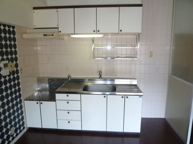 グローリーヨシダのキッチン